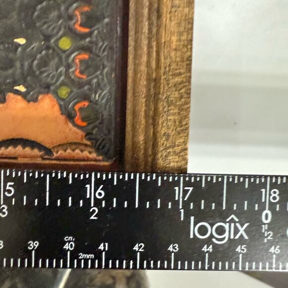 Vintage Chess Board Hand Tooled And Dyed Leather Wood Frame 11”x17” Wall Hanging - Picture 8 of 10